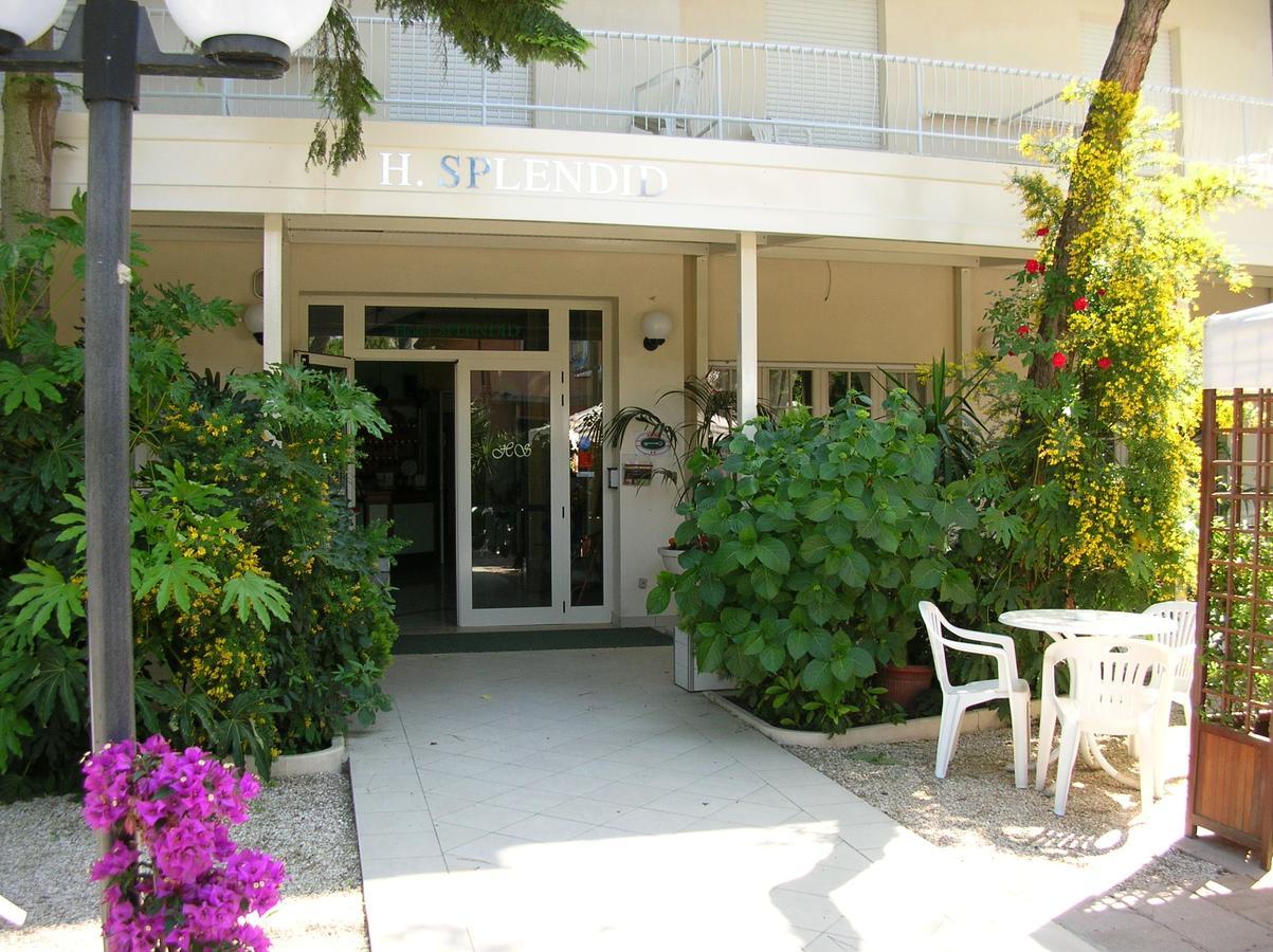 Couette-café Splendid Milano Marittima